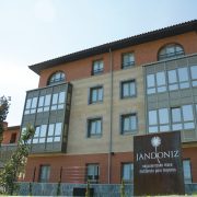 exterior_02